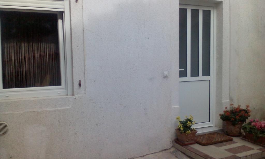 Apartman Punta Vilma Apartment Пула Екстериор снимка